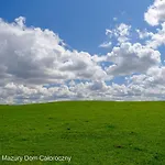 Czarny Kot Mazury Dom Caloroczny Tatil Evi