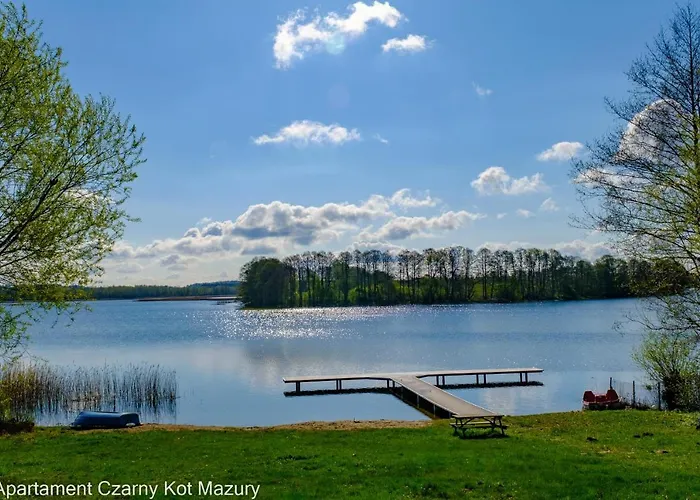 Holiday home Czarny Kot Mazury Dom Caloroczny *